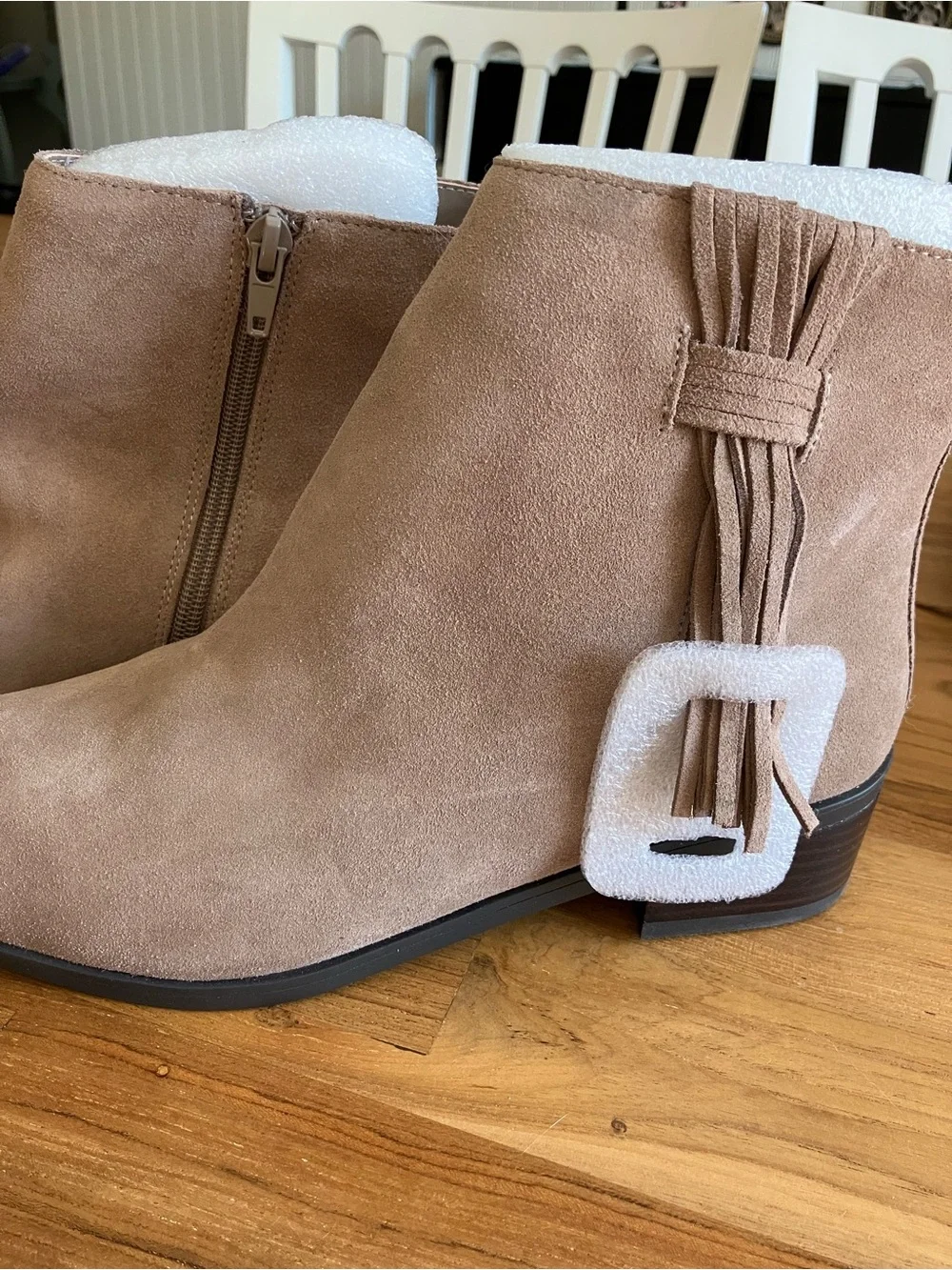 Bella Vita suede ankle